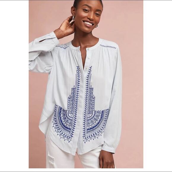 Anthropologie Akemi + Kim Iris Flowy Boho Embroidered Buttondown Size XS - Picture 1 of 9